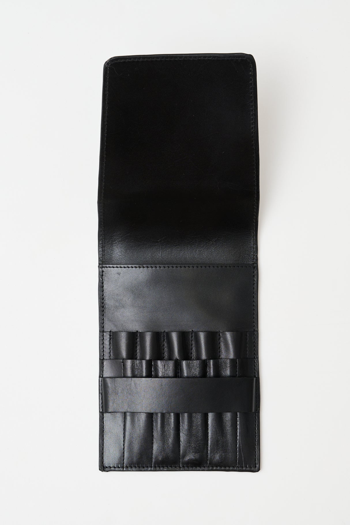 Skórzane etui na szydełka, czarne