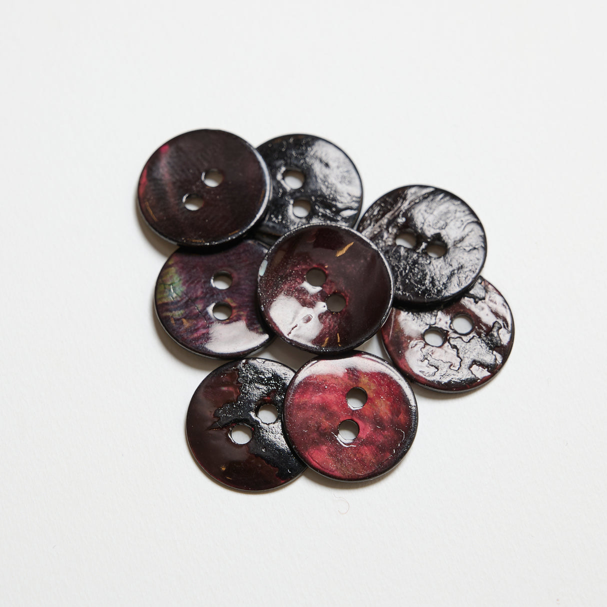 Mayflower Create Knapper - Pearl 15-20mm - 8 stk/pr pose