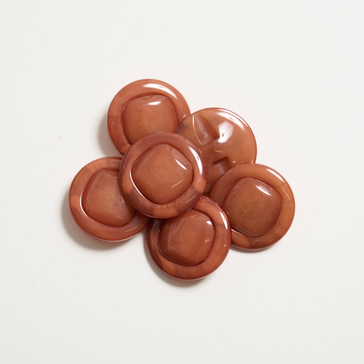 Mayflower Create, guziki z efektem perłowym 8 szt / 18 -28 mm różne kolory