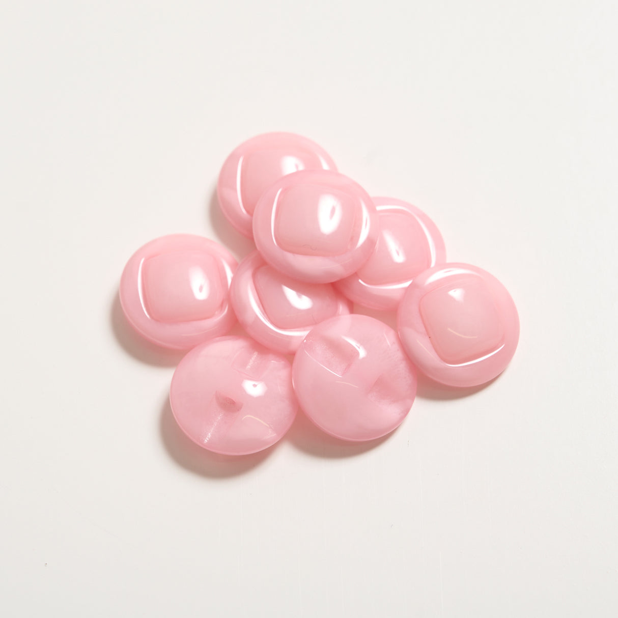 Mayflower Create, guziki z efektem perłowym 8 szt / 18 -28 mm różne kolory