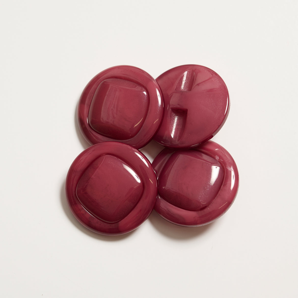 Mayflower Create, guziki z efektem perłowym 8 szt / 18 -28 mm różne kolory