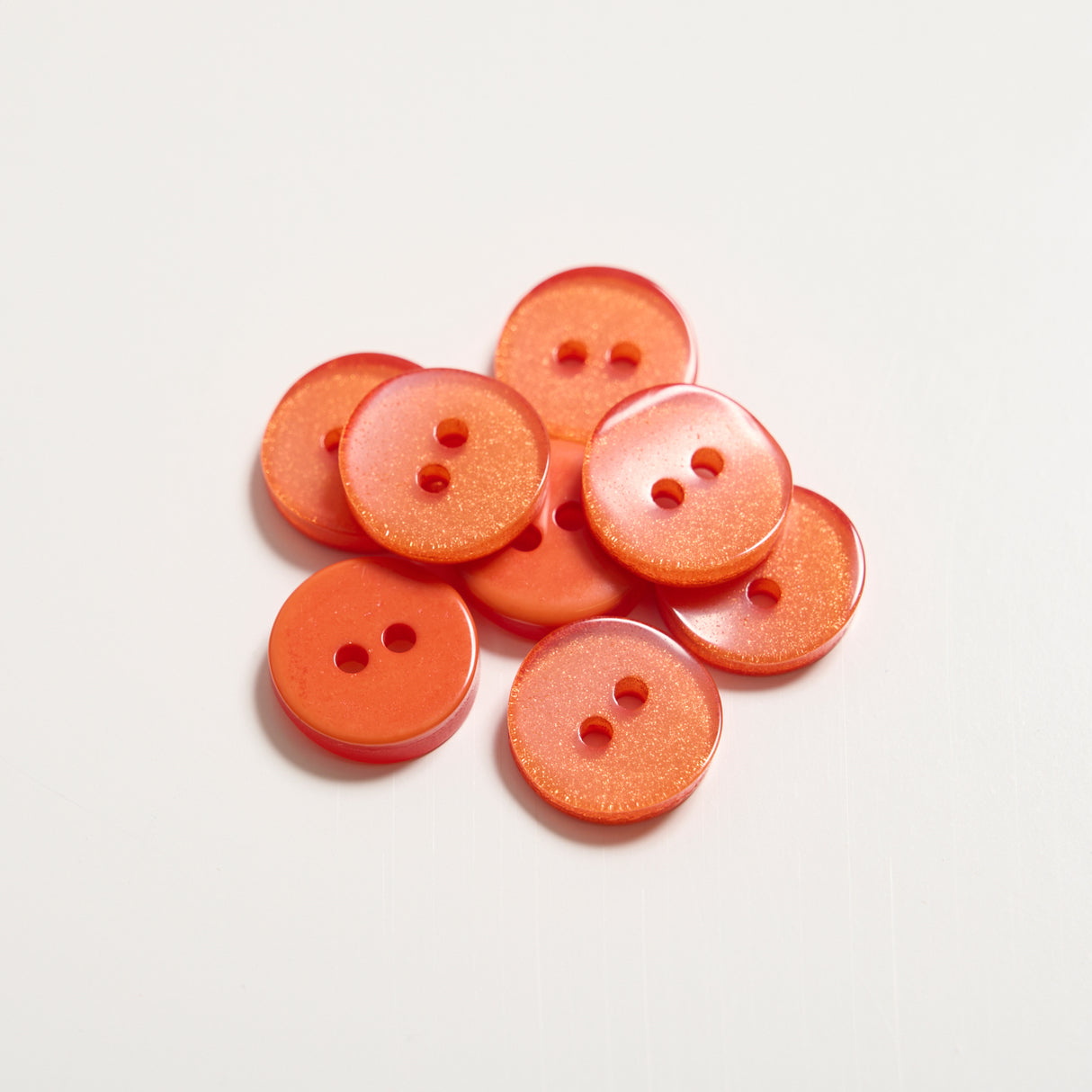 Mayflower Create, guziki brokatowe różne kolory 8szt / 11 mm