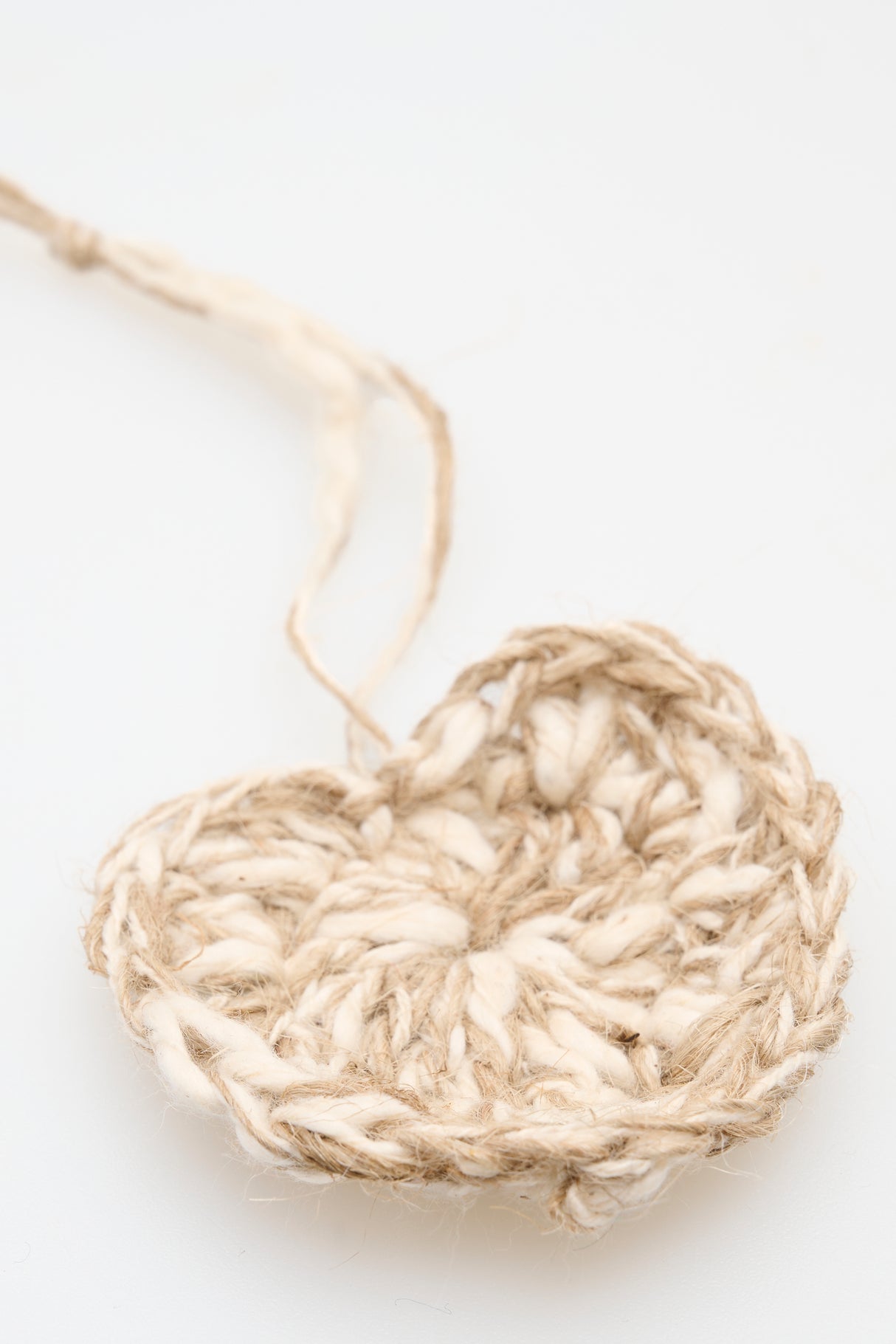 Szydełkowe zawieszki na prezent - Wzór