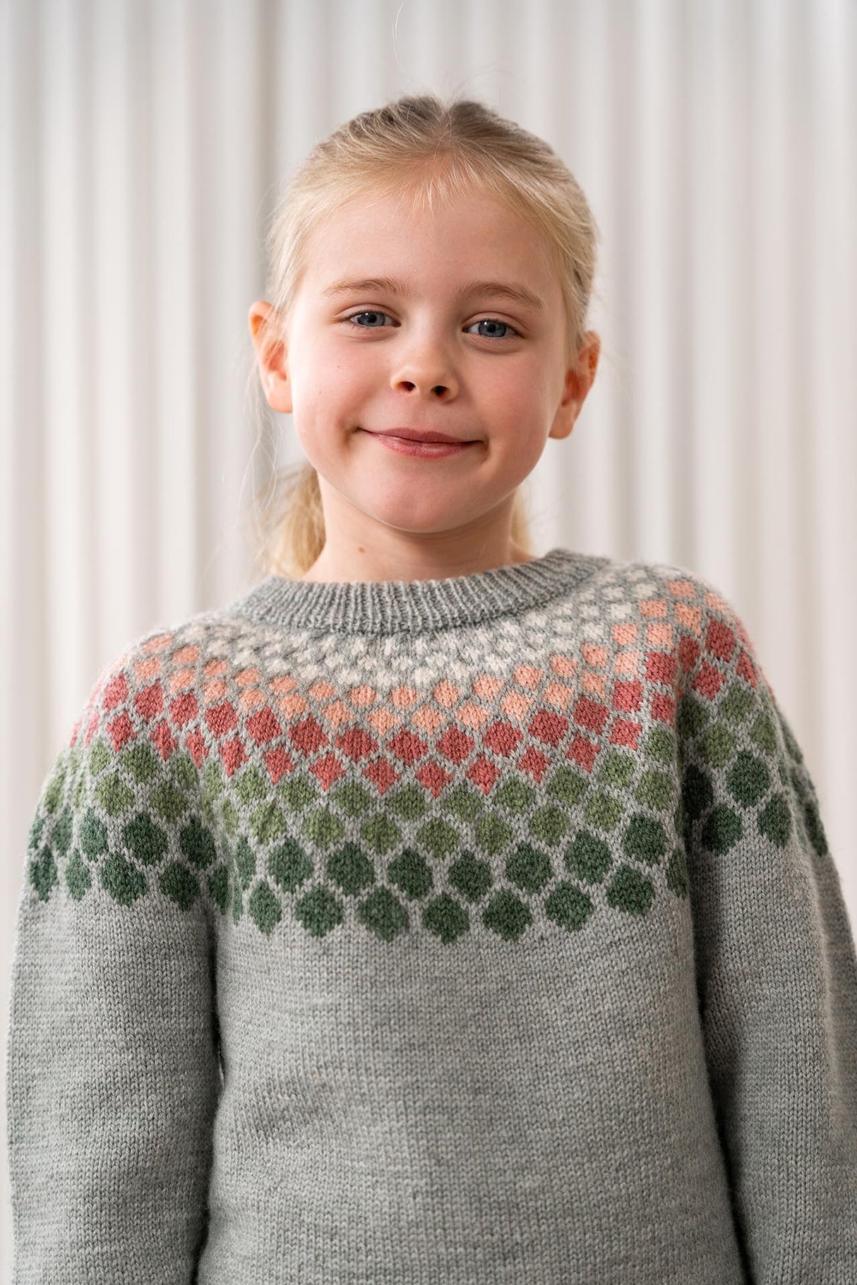 Sweter DORTHEA Junior WZÓR