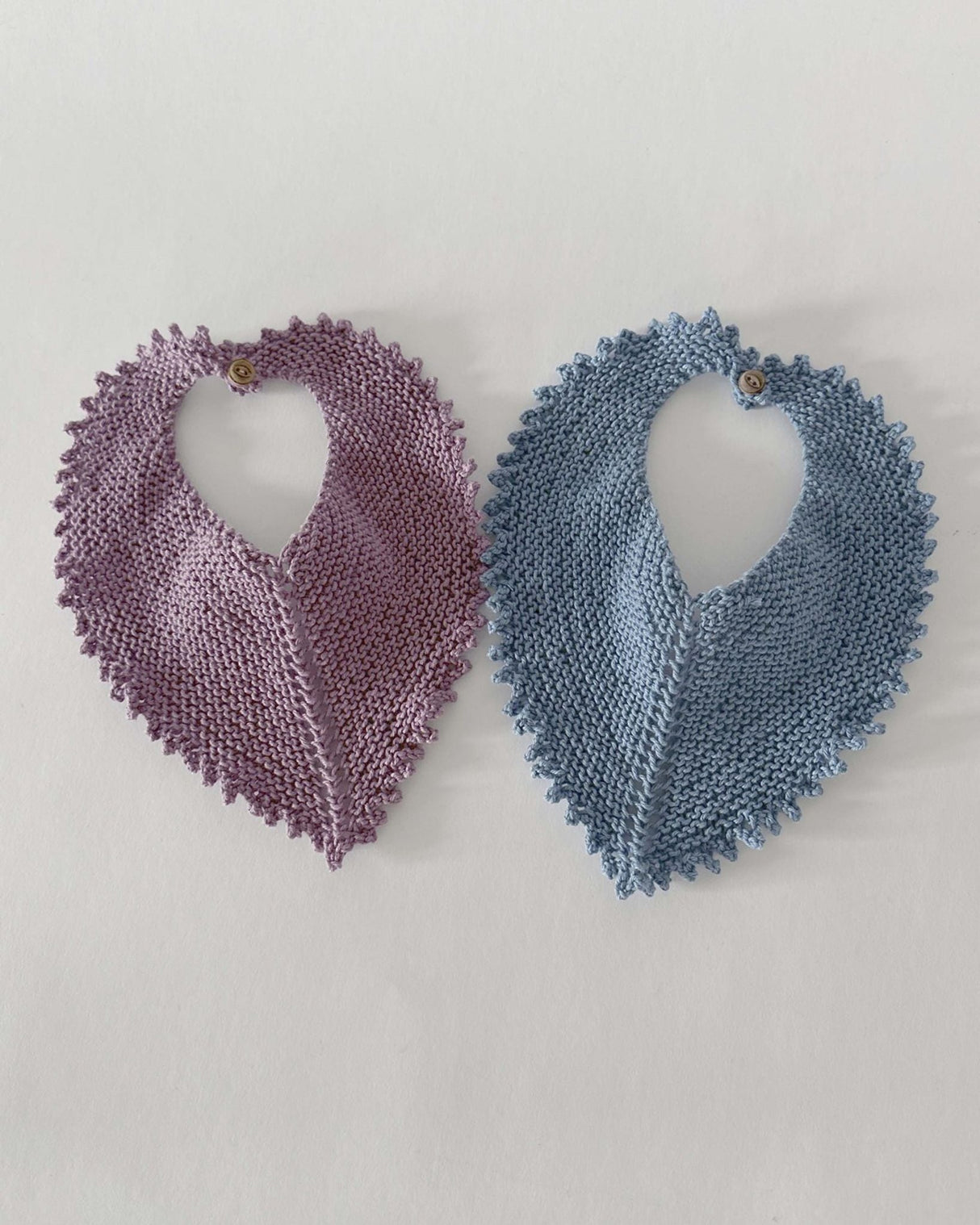 Szydełkowany śliniaczek